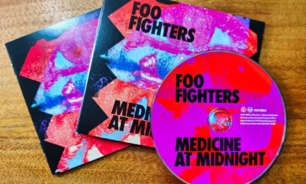 Foo Fighters – Medicine At Midnight – Review