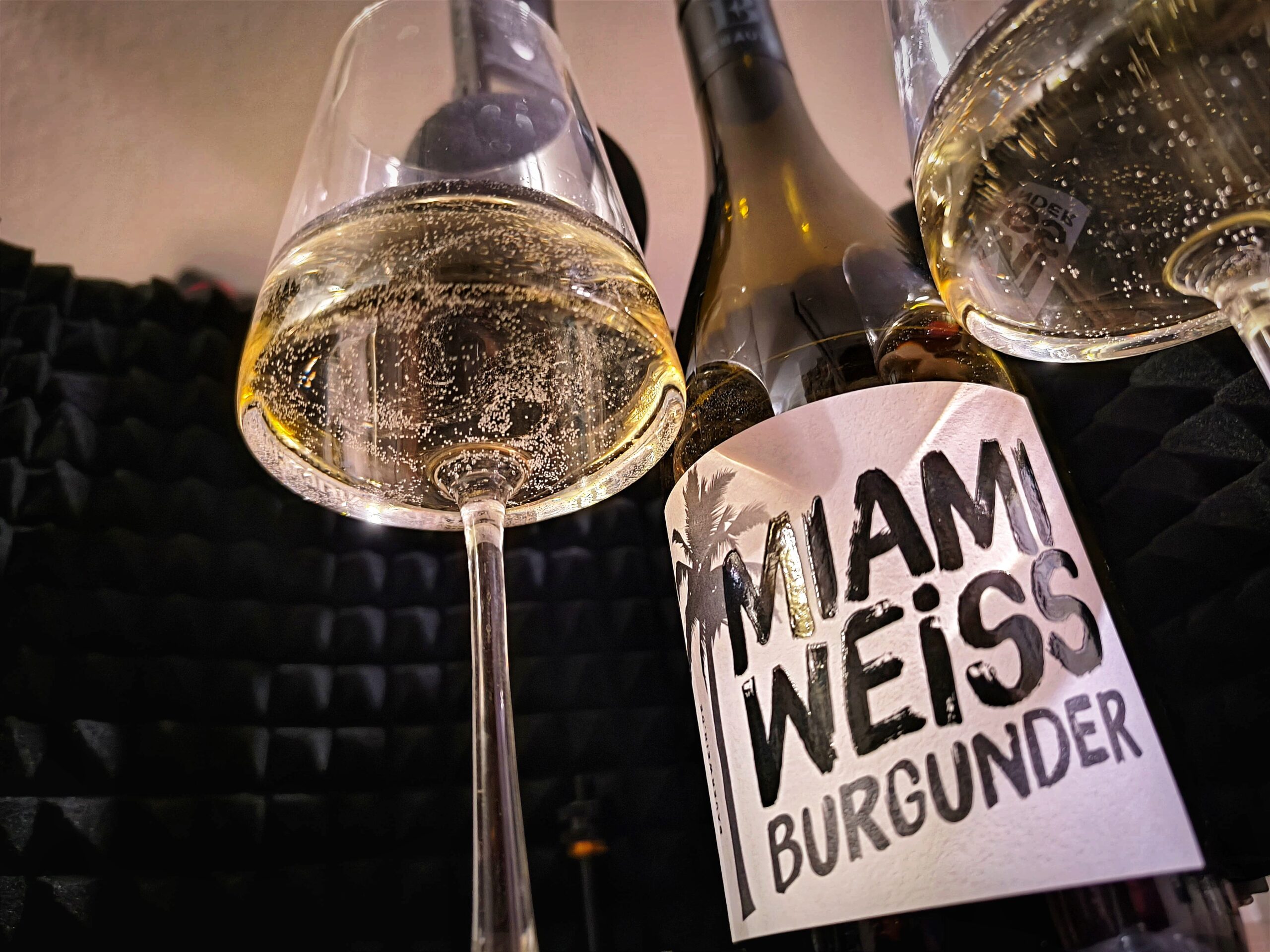 Miami Weiss Burgunder - Emil Bauer - Weißburgunder, Wein der Woche, Legnac